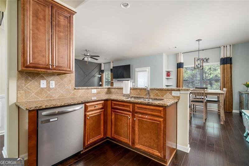 784 Sunset Down Court Loganville - 17