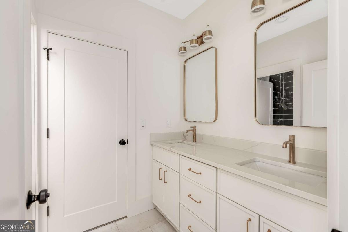 1103 Boulevard Drive Atlanta - 24