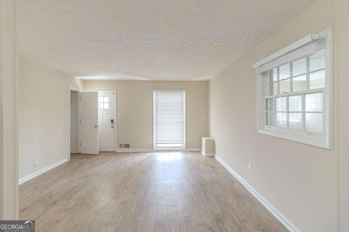 2973 Cambridge Drive Atlanta - 11