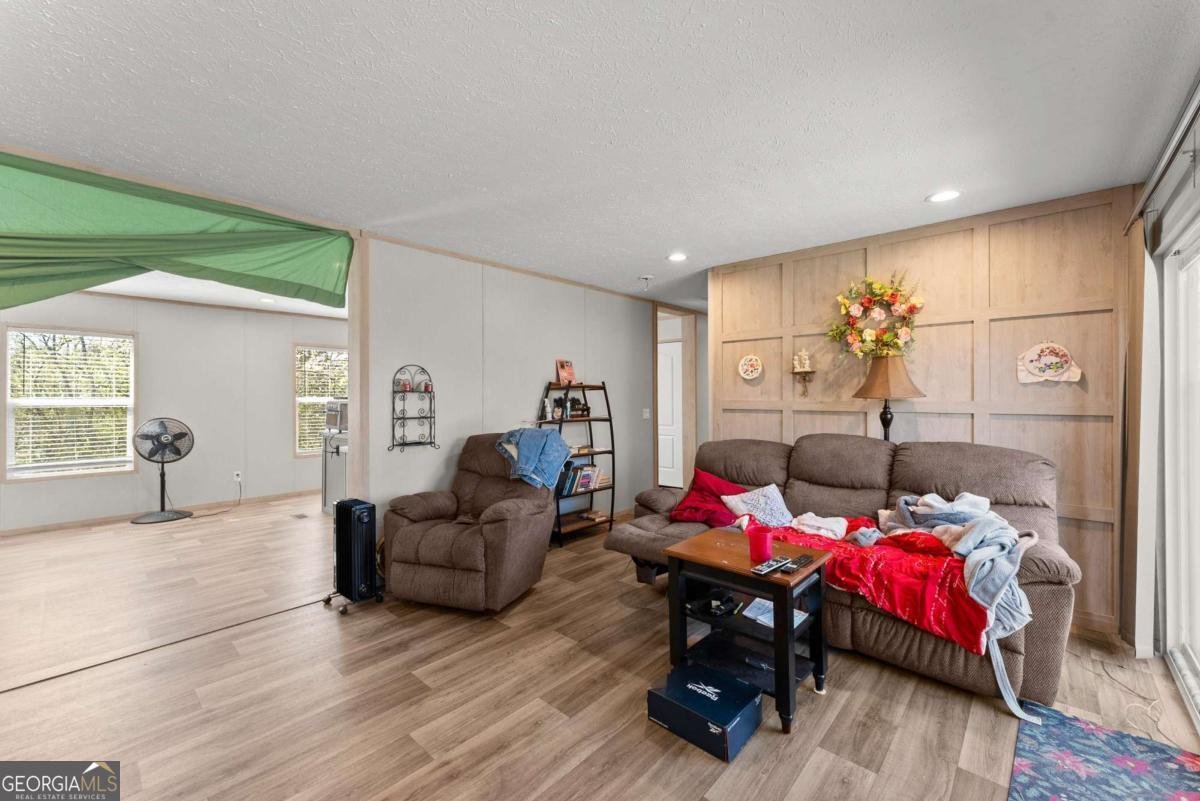 13398 Highway 53 Fairmount - 18