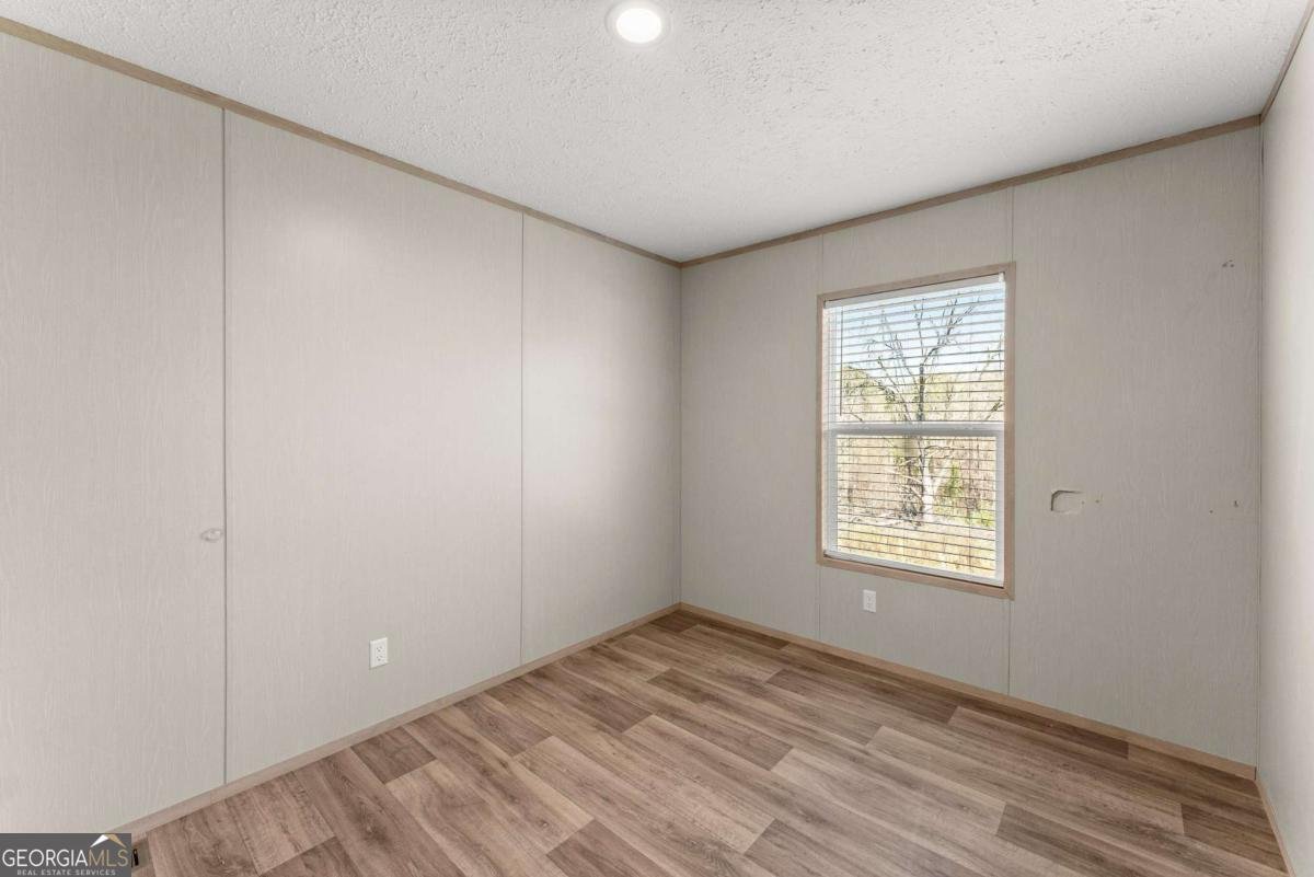 13398 Highway 53 Fairmount - 27