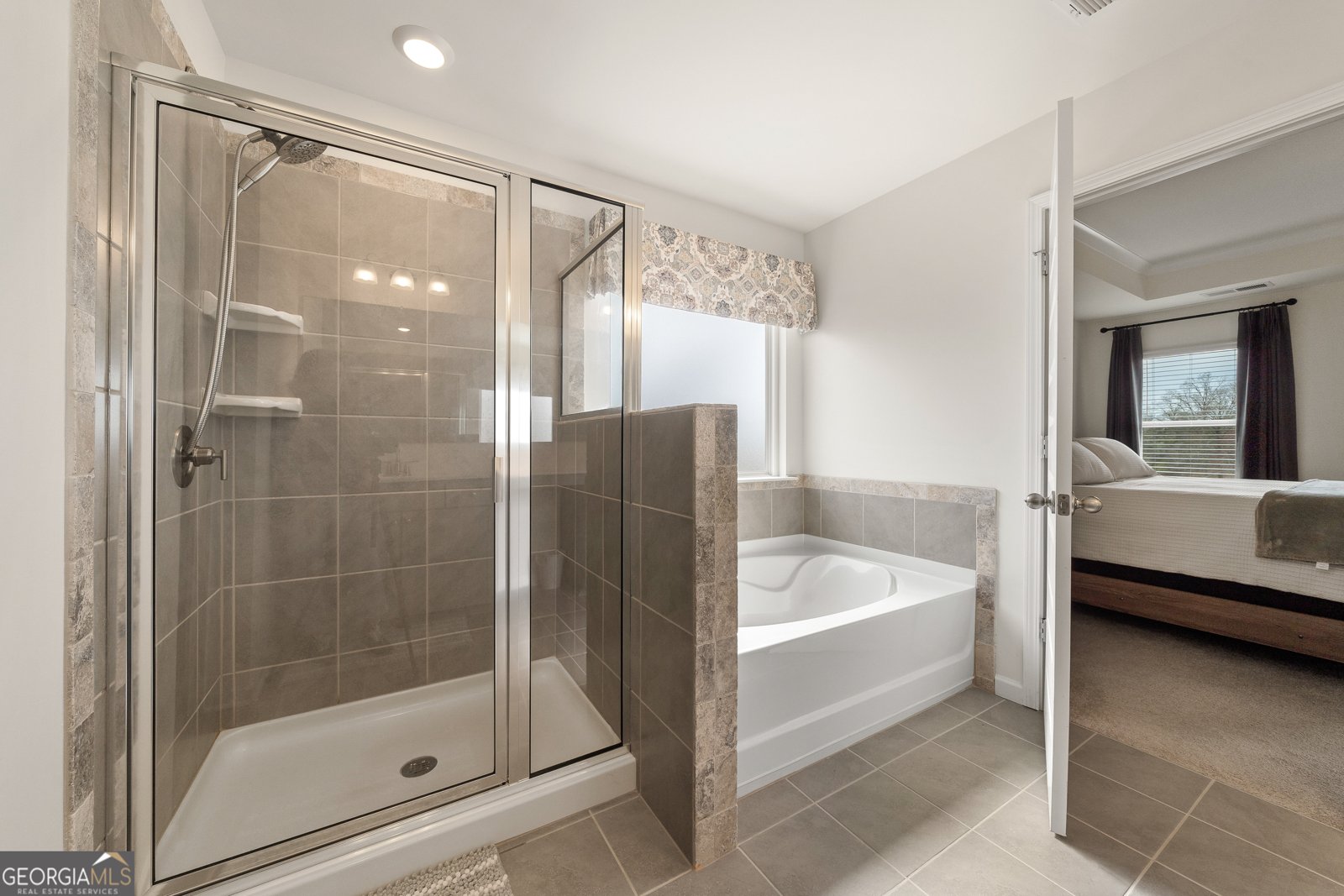 1101 Hawthorne Circle Madison - 25