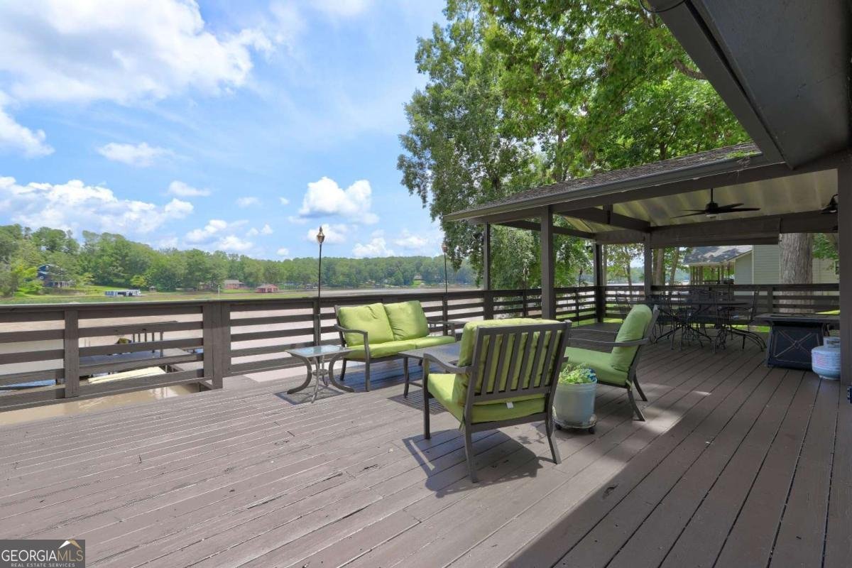 295 Burtom Road Eatonton - 27