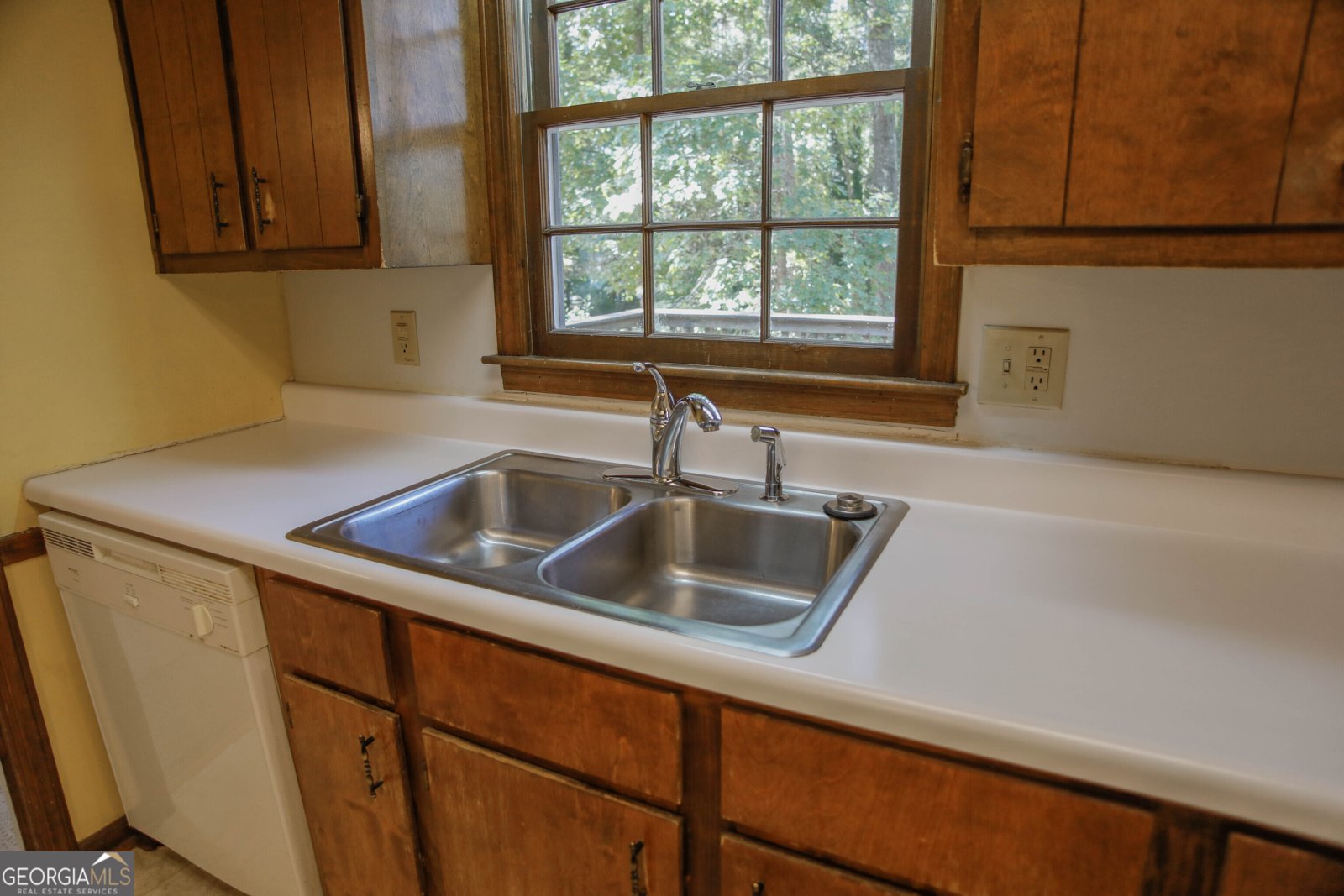 4042 Shady Circle Lilburn - 16