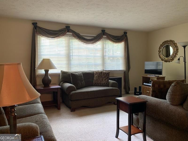 4042 Shady Circle Lilburn - 5