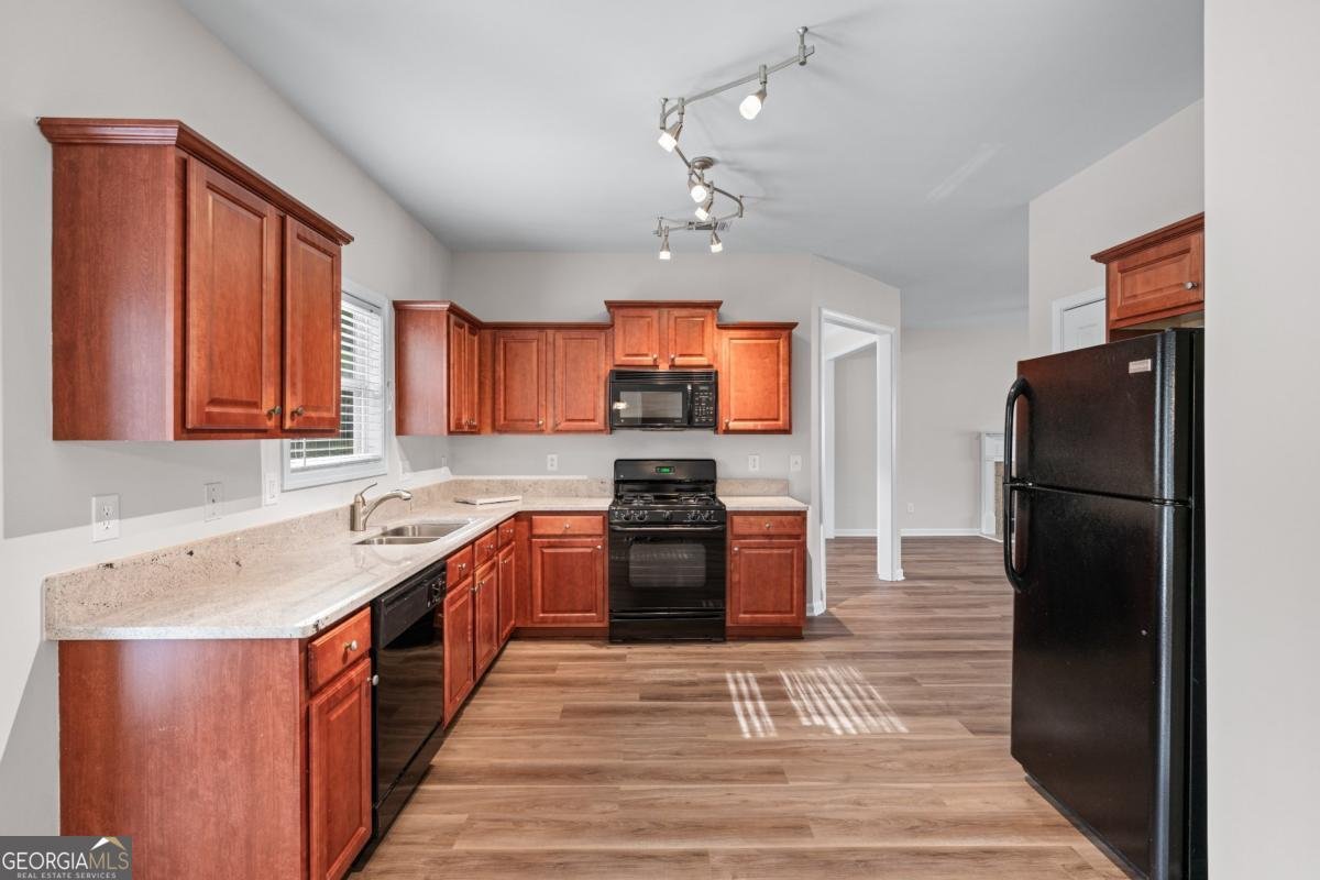 1558 Autumn Wood Trail Sugar Hill - 11