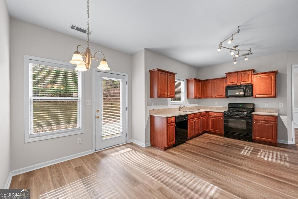 1558 Autumn Wood Trail Sugar Hill - 12