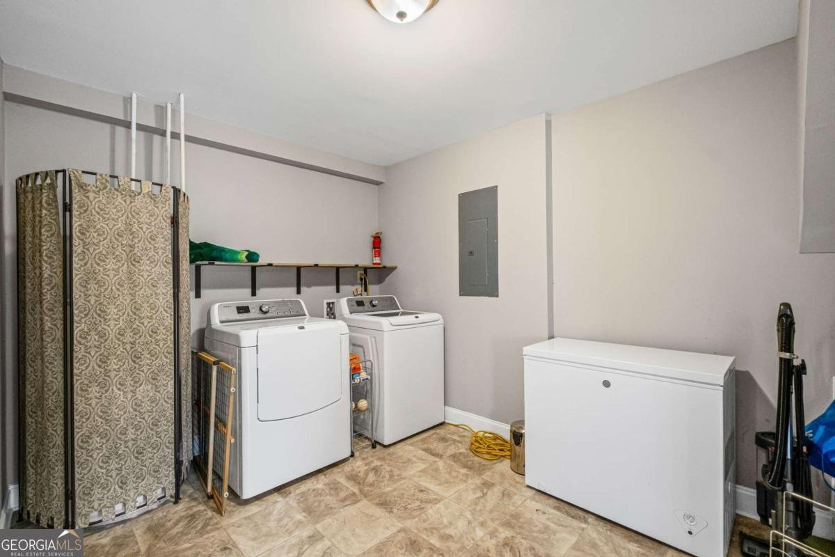 260 Mansell Circle Roswell - 31