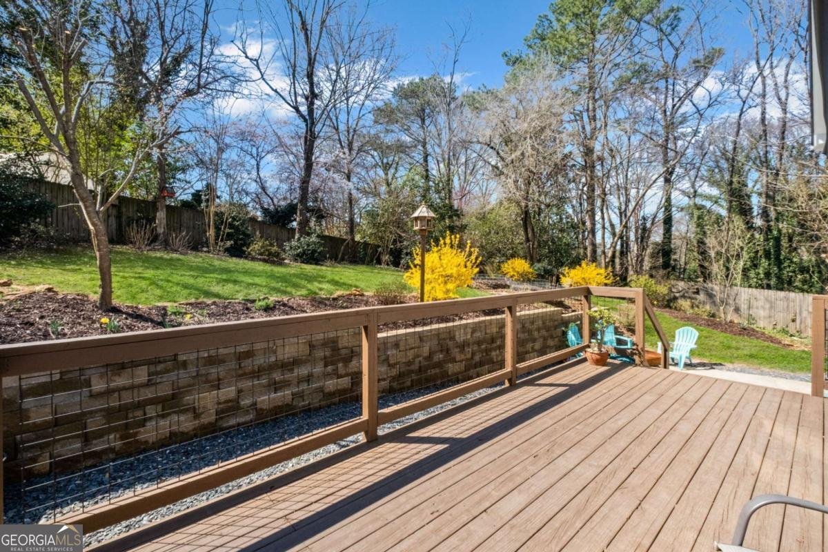 260 Mansell Circle Roswell - 33