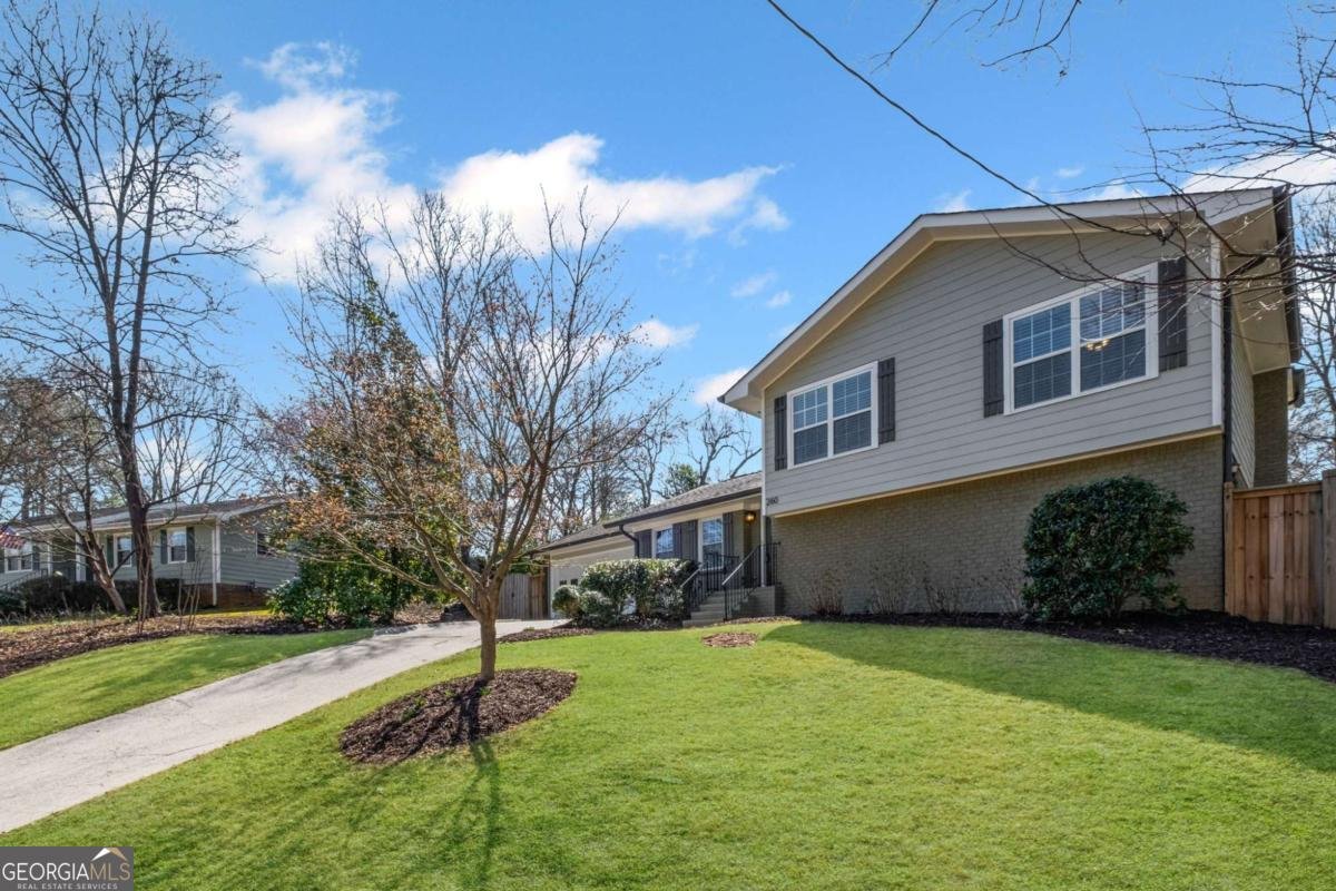 260 Mansell Circle Roswell - 6