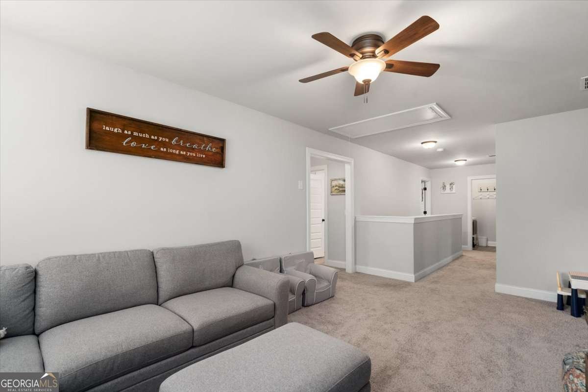 98 Woodbury Lane Hull - 23