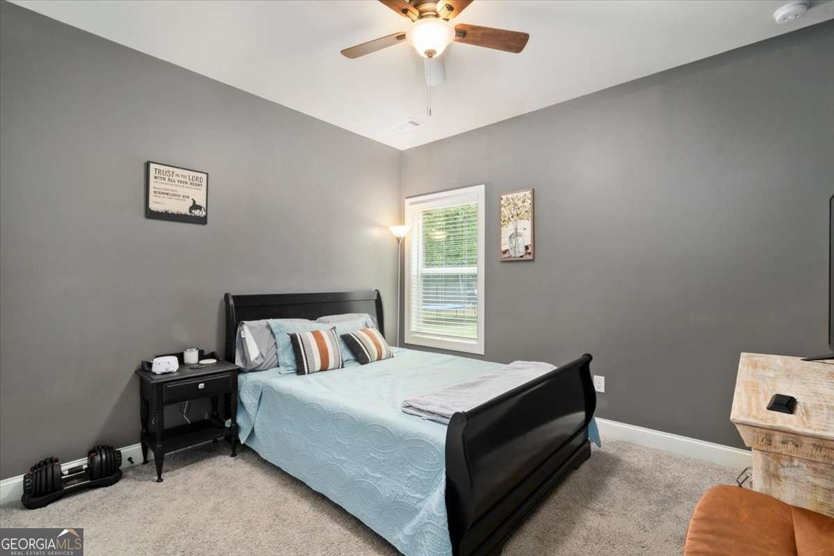 98 Woodbury Lane Hull - 24