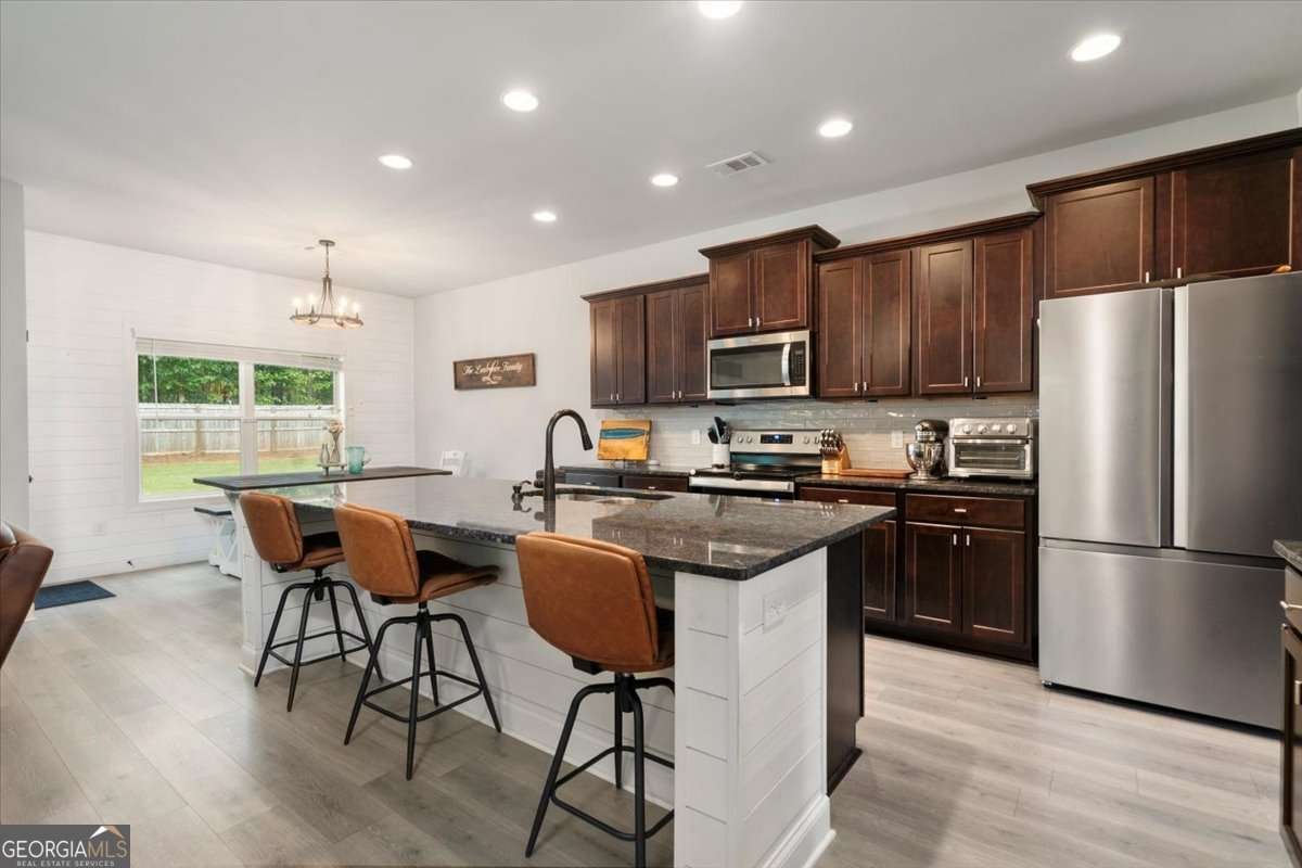 98 Woodbury Lane Hull - 6