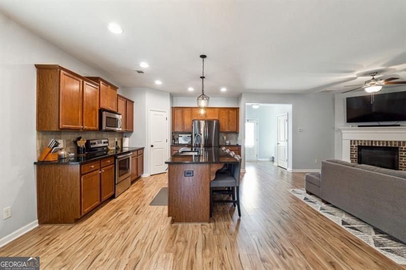 5925 Watersdown Way Flowery Branch - 10