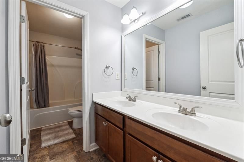5925 Watersdown Way Flowery Branch - 29