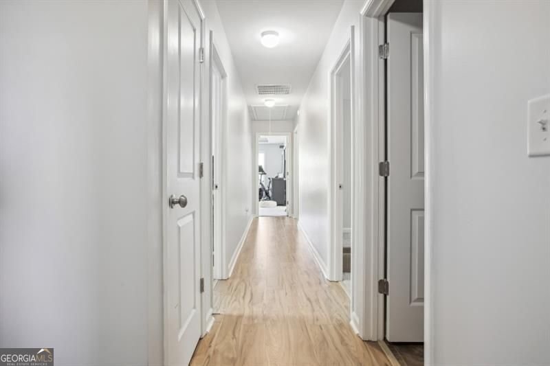 5925 Watersdown Way Flowery Branch - 31