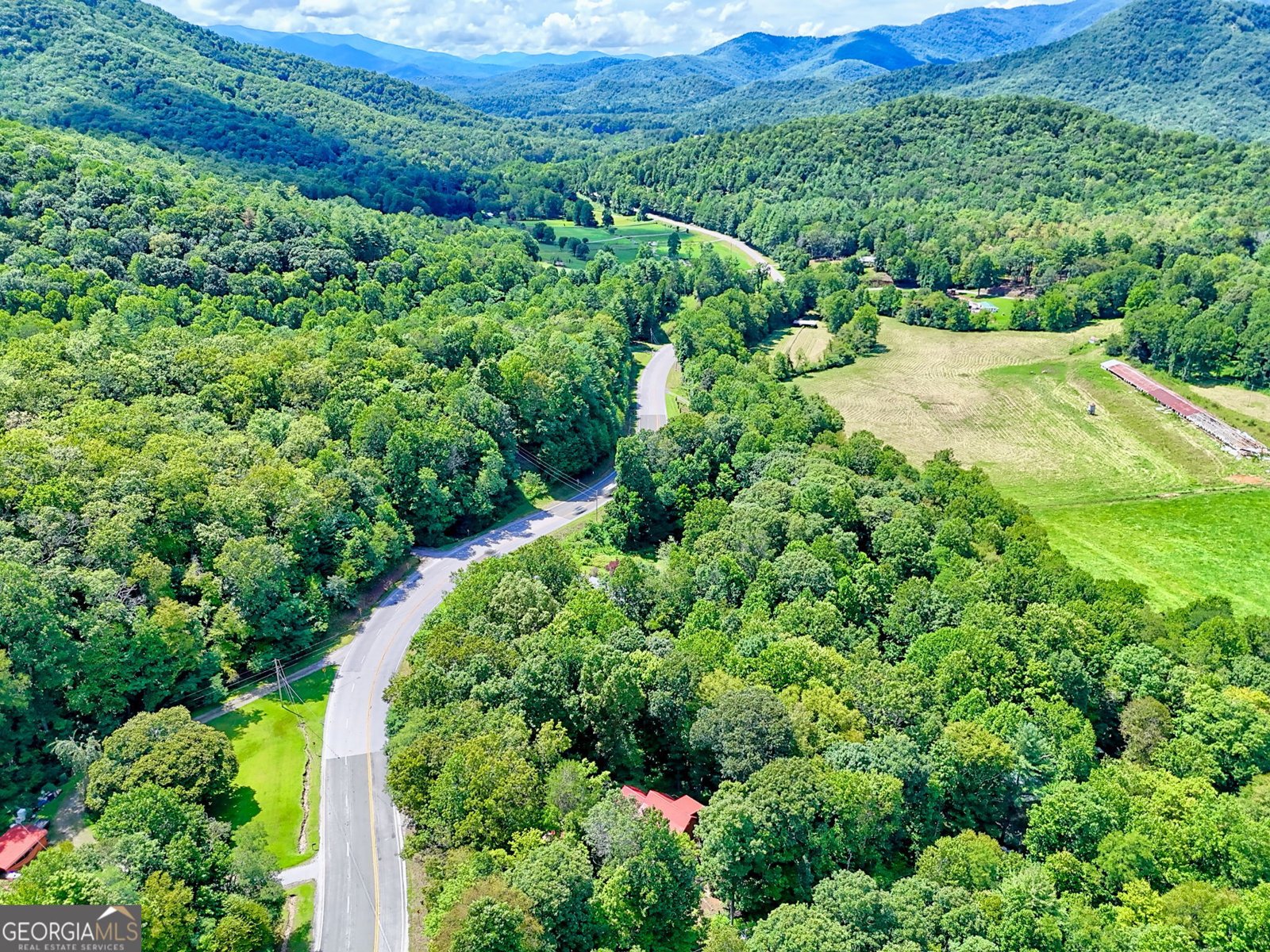 7477 Highway 76 Hiawassee - 37