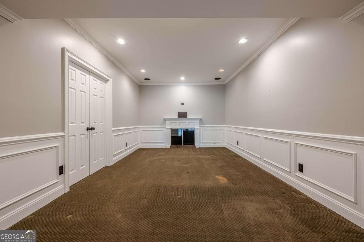 5825 LAUREL OAK Drive Suwanee - 35