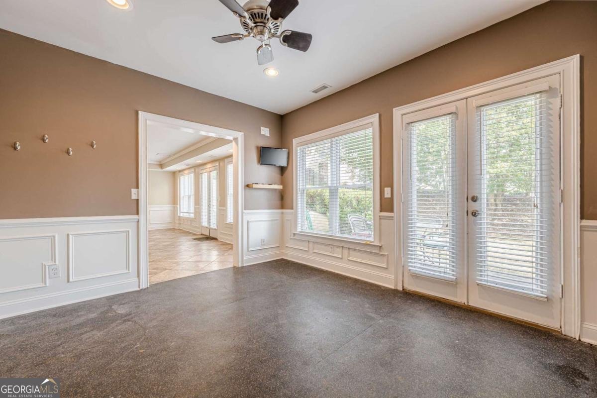 5825 LAUREL OAK Drive Suwanee - 39