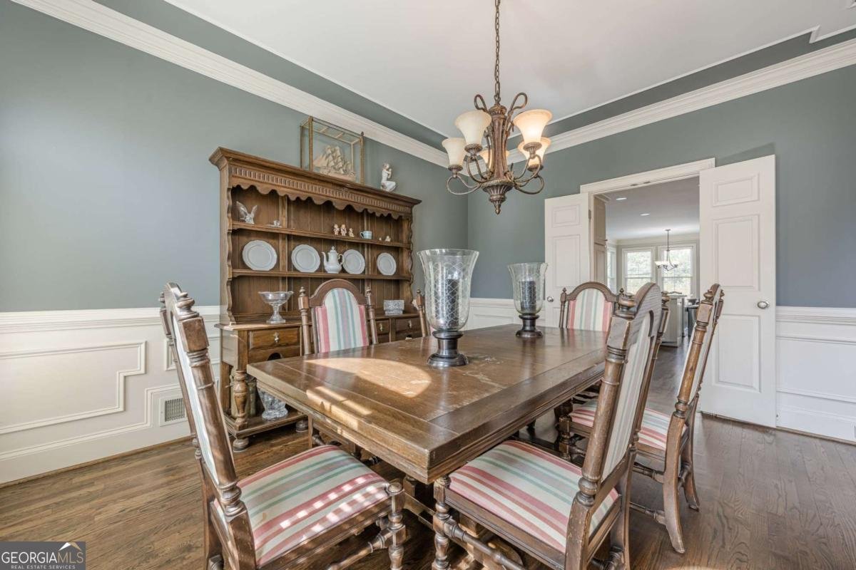 5825 LAUREL OAK Drive Suwanee - 5