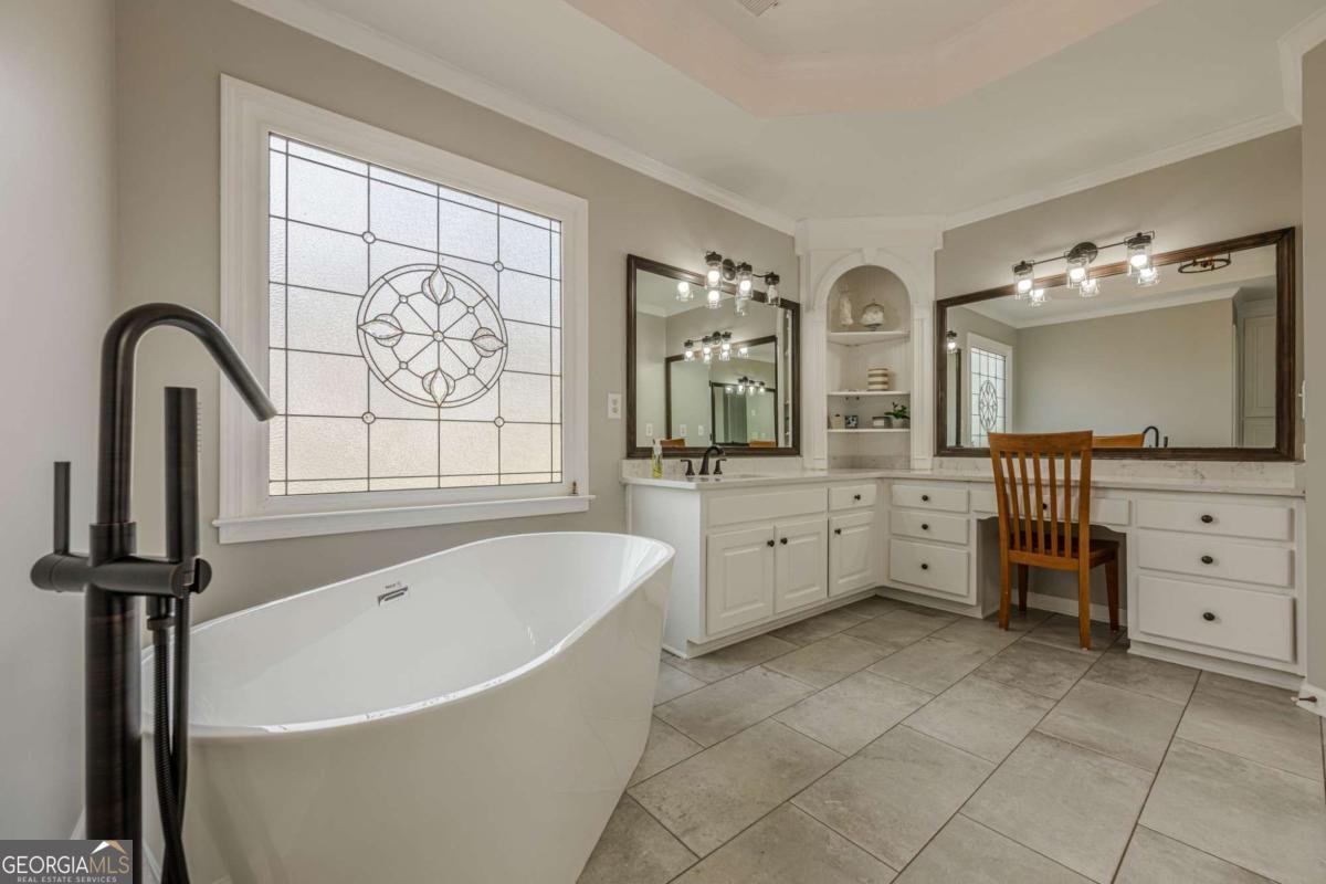 5825 LAUREL OAK Drive Suwanee - 51