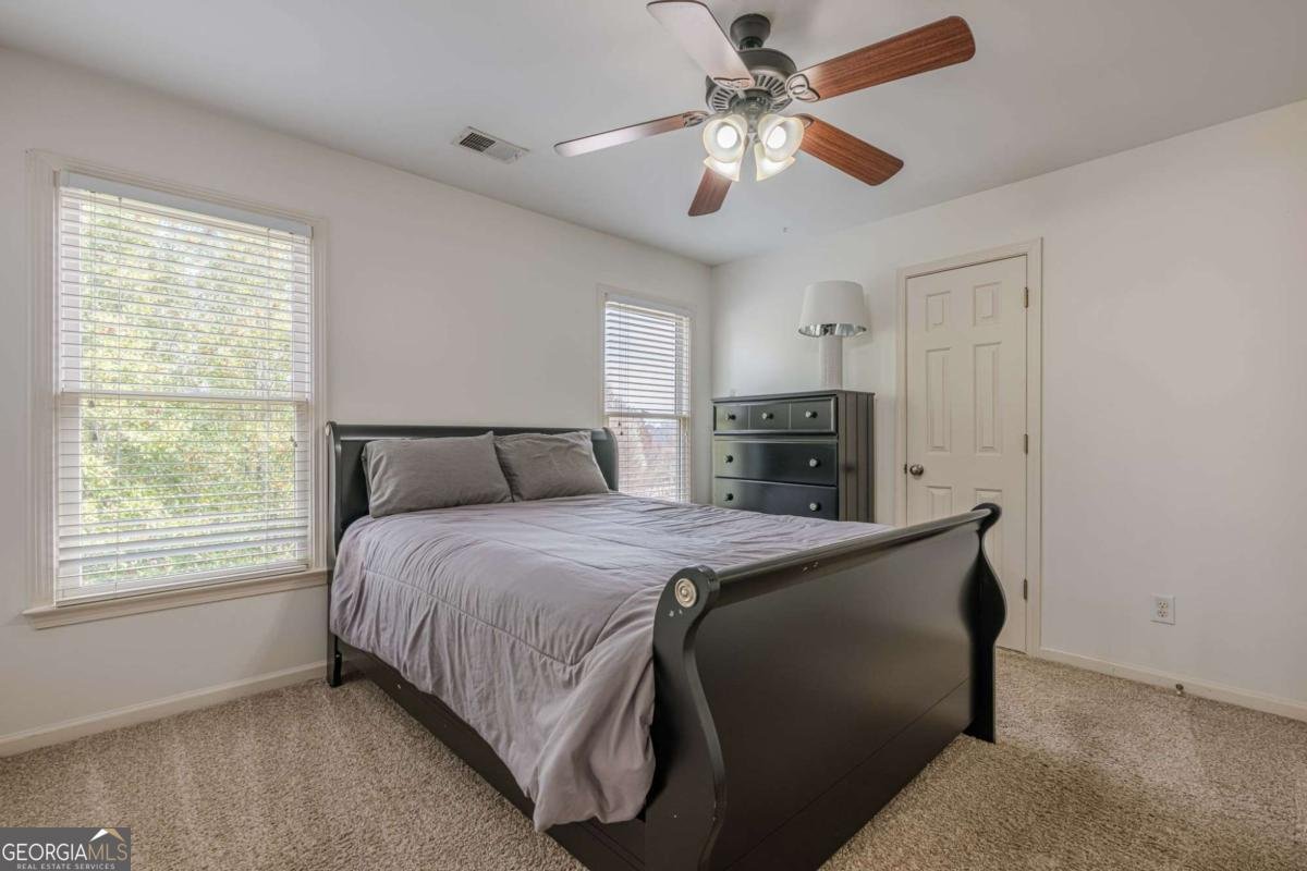 5825 LAUREL OAK Drive Suwanee - 56