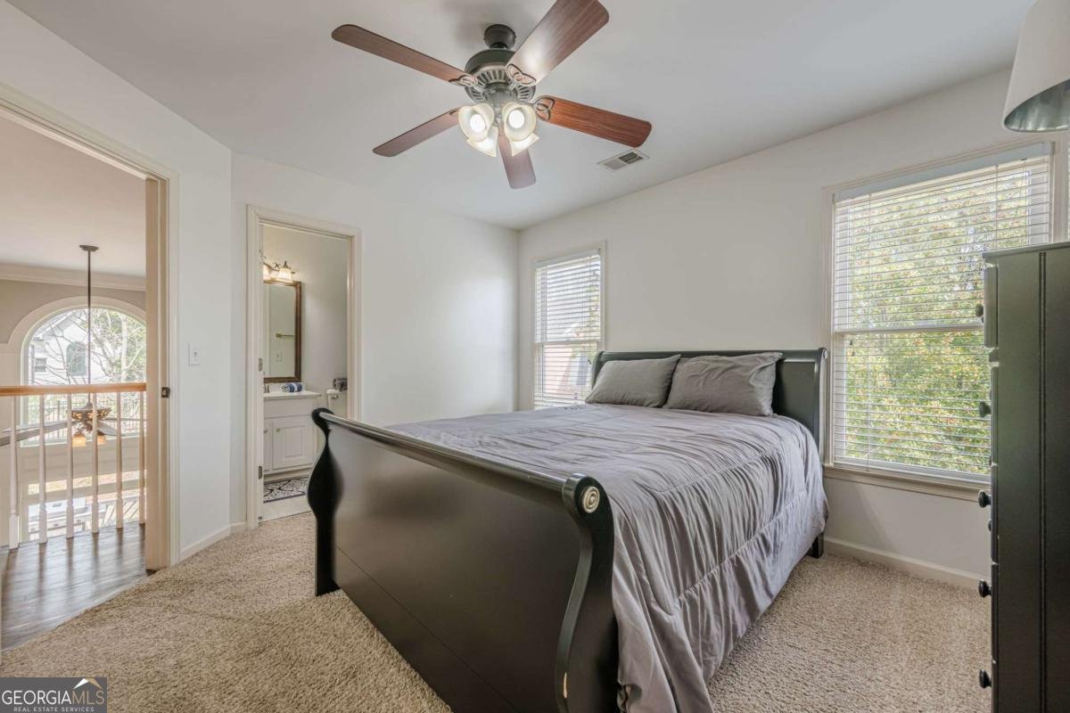 5825 LAUREL OAK Drive Suwanee - 57