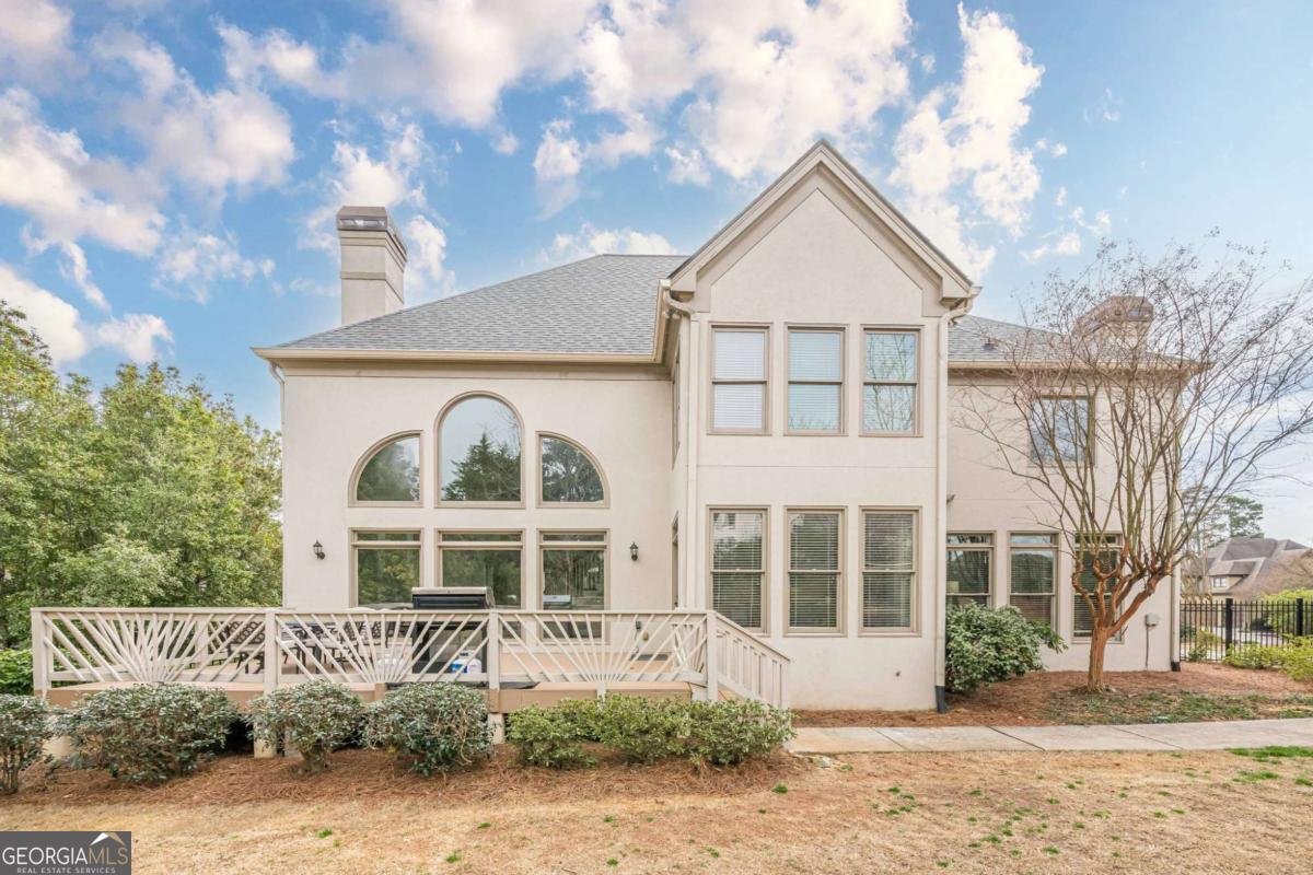 5825 LAUREL OAK Drive Suwanee - 72