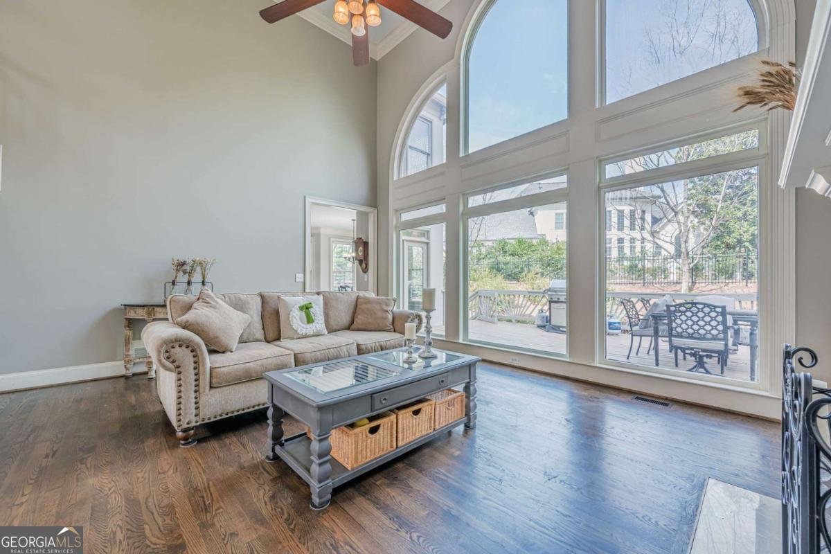 5825 LAUREL OAK Drive Suwanee - 8