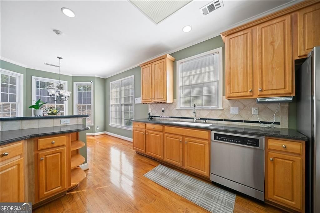 2528 Picket Fence Lane Snellville - 8