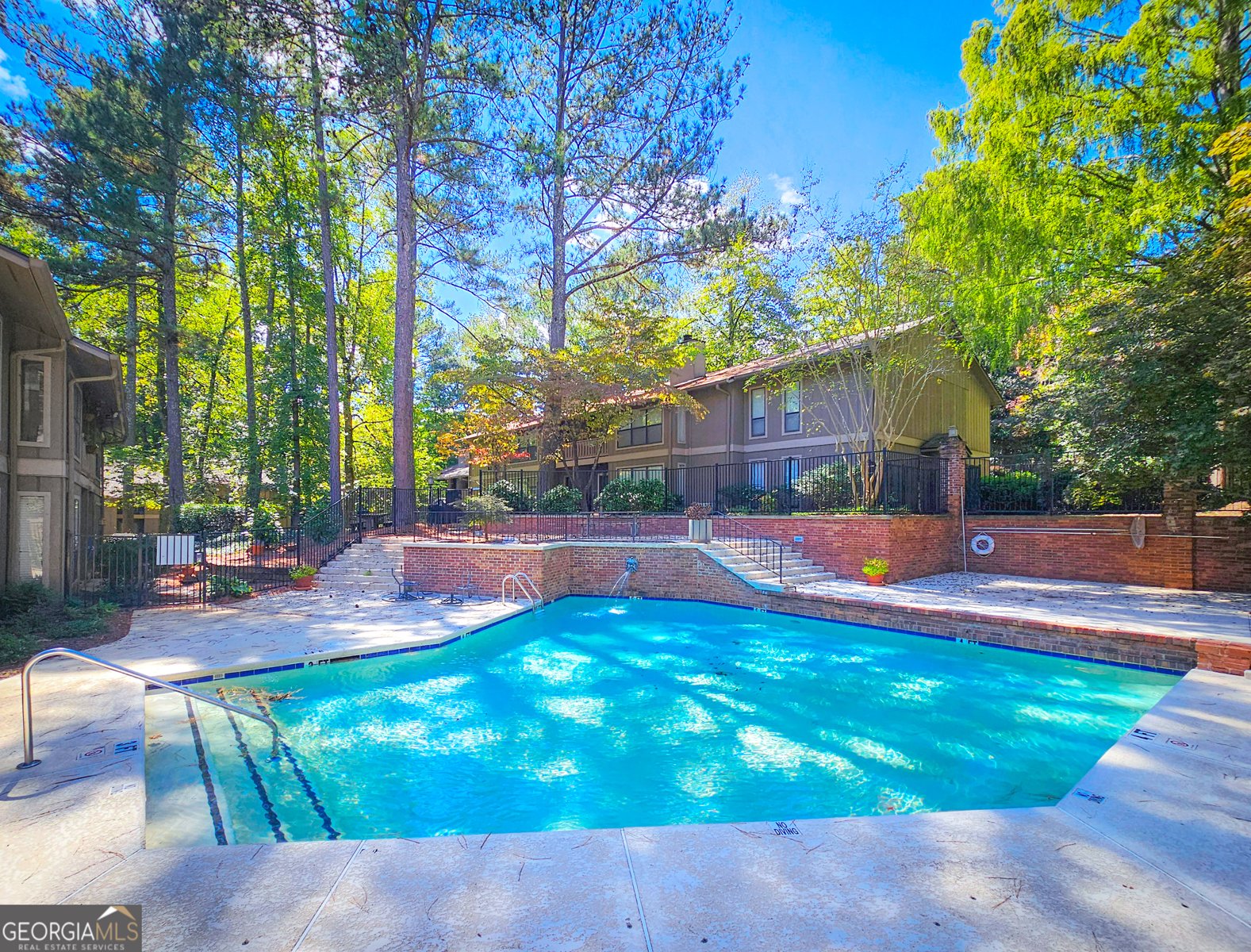8740 Roswell Road Atlanta - 18
