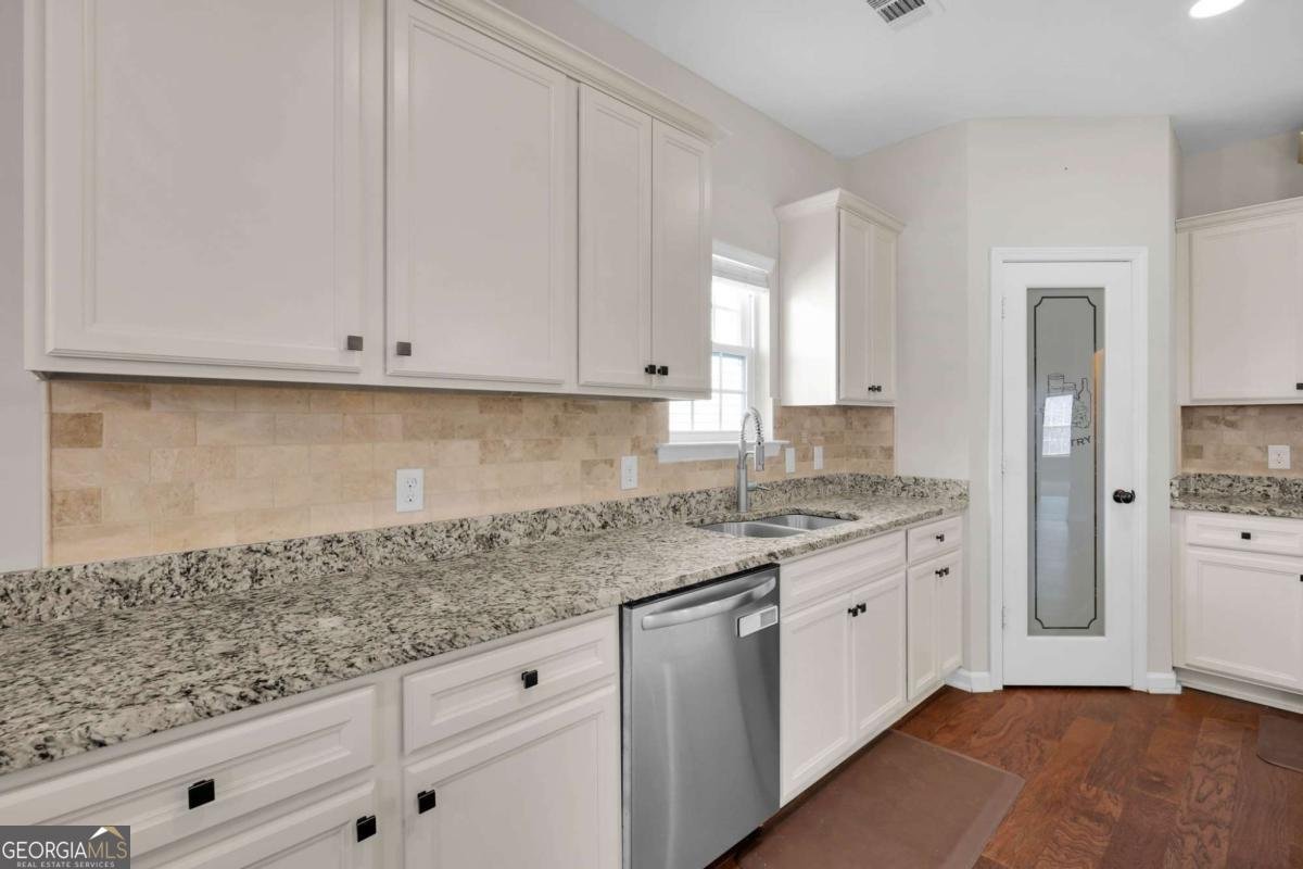 136 Spoonbill Circle Savannah - 19