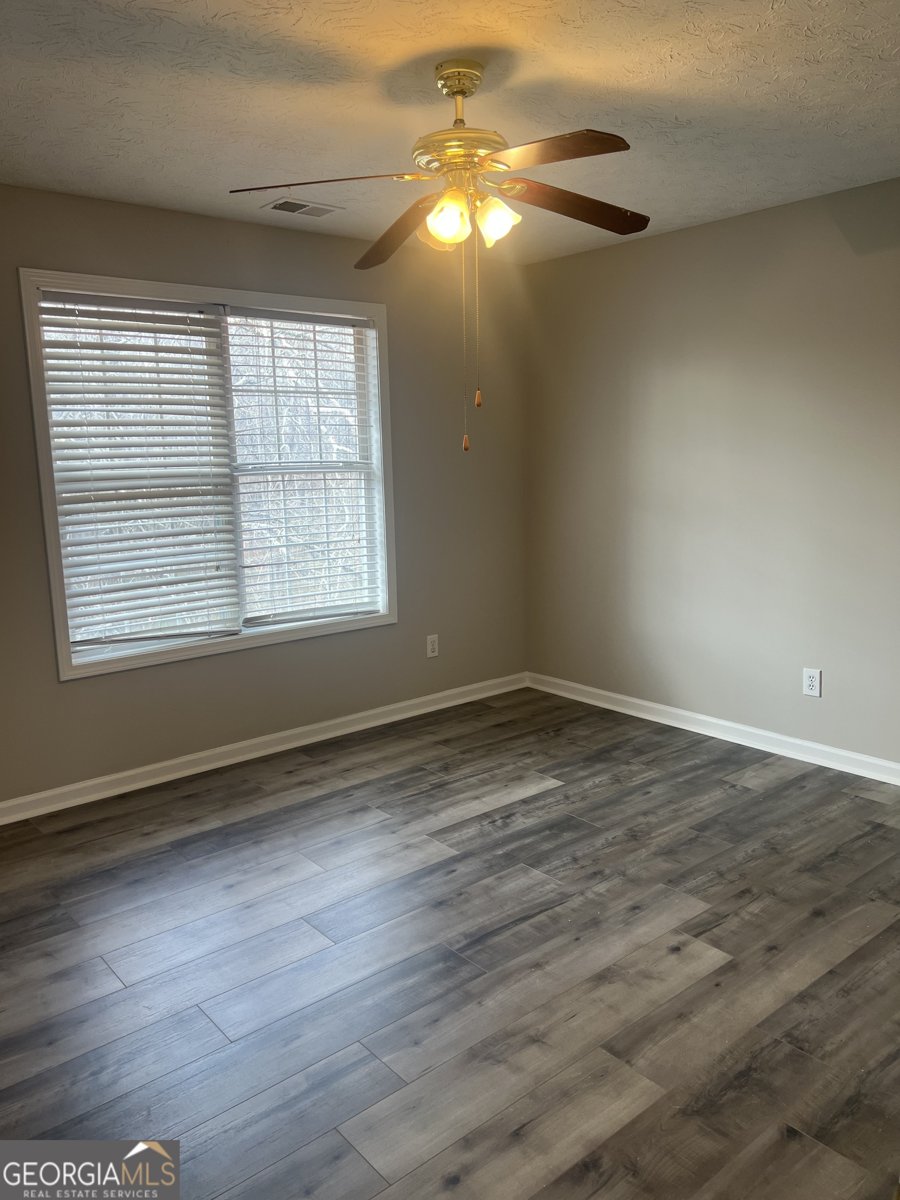 11 Carriage Lake Drive Stockbridge - 27