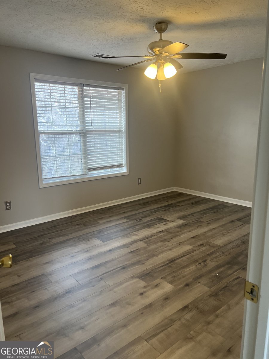 11 Carriage Lake Drive Stockbridge - 28