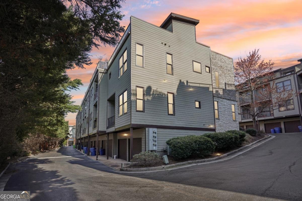 1199 Huff Road Atlanta - 53