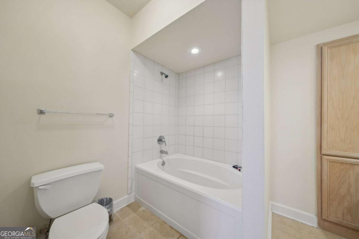 3777 Peachtree Road Atlanta - 9