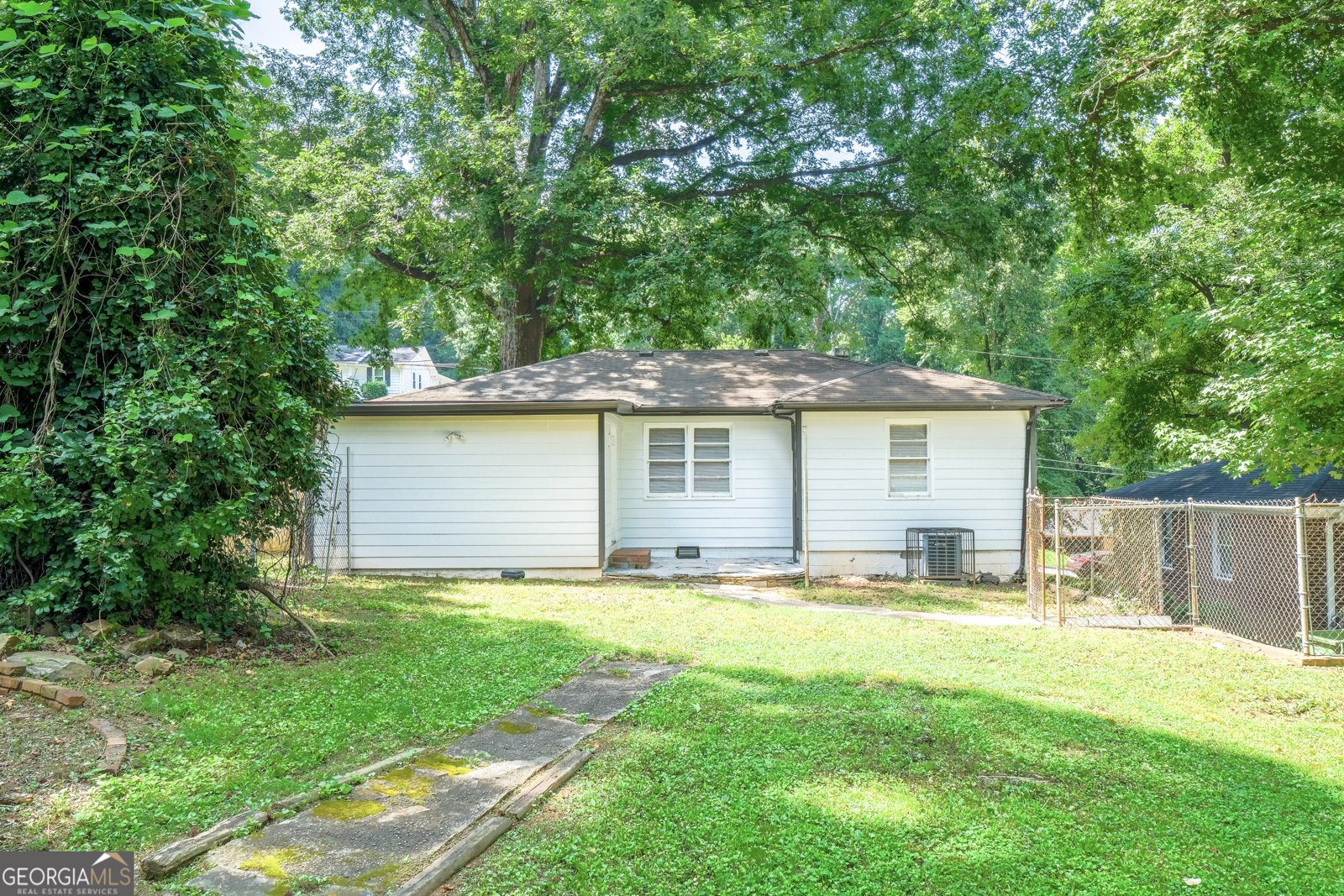 1251 Richland Road Atlanta - 35