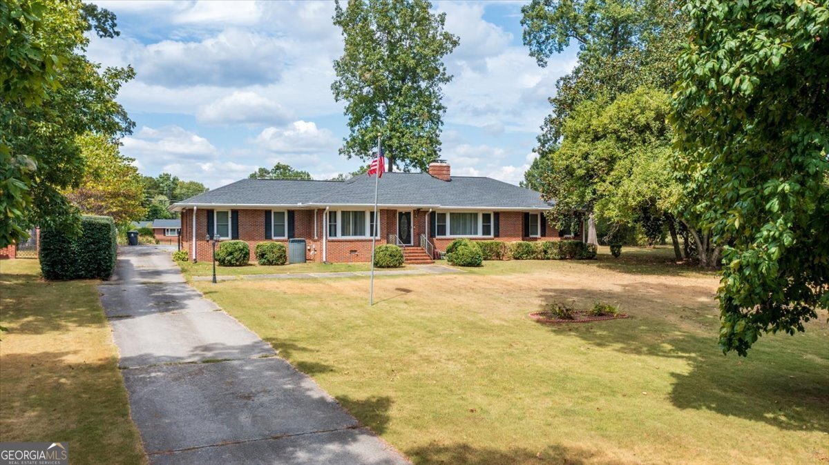 112 College Circle Cedartown - 1