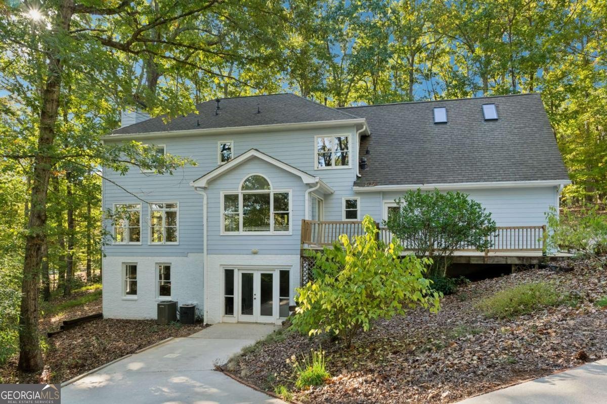 4715 Creek Wood Drive Gainesville - 38