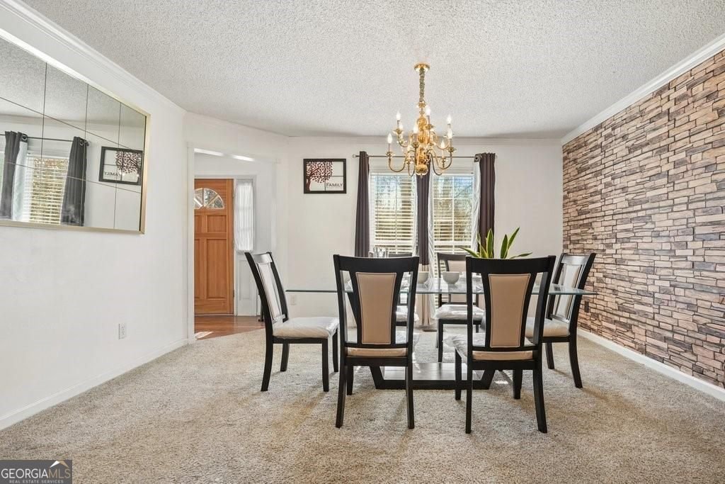 582 Black Forest Run Douglasville - 11