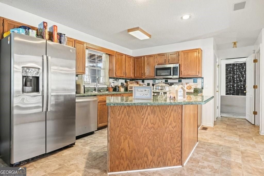 582 Black Forest Run Douglasville - 13