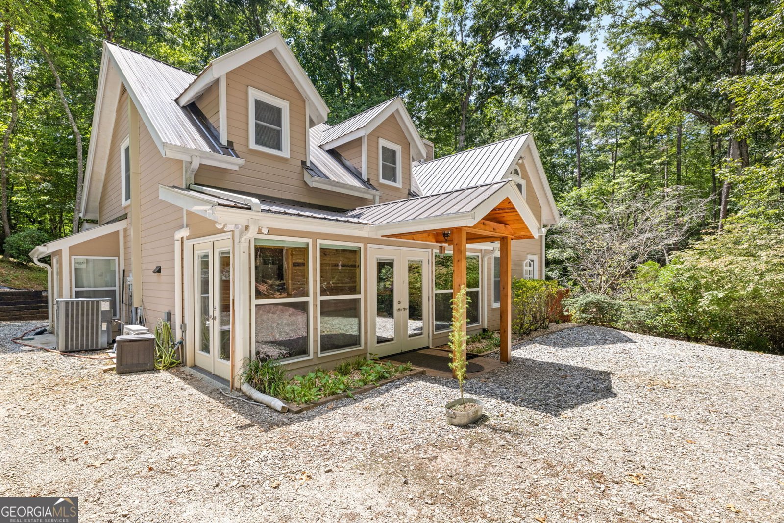 530 Quail Trail Clarkesville - 2