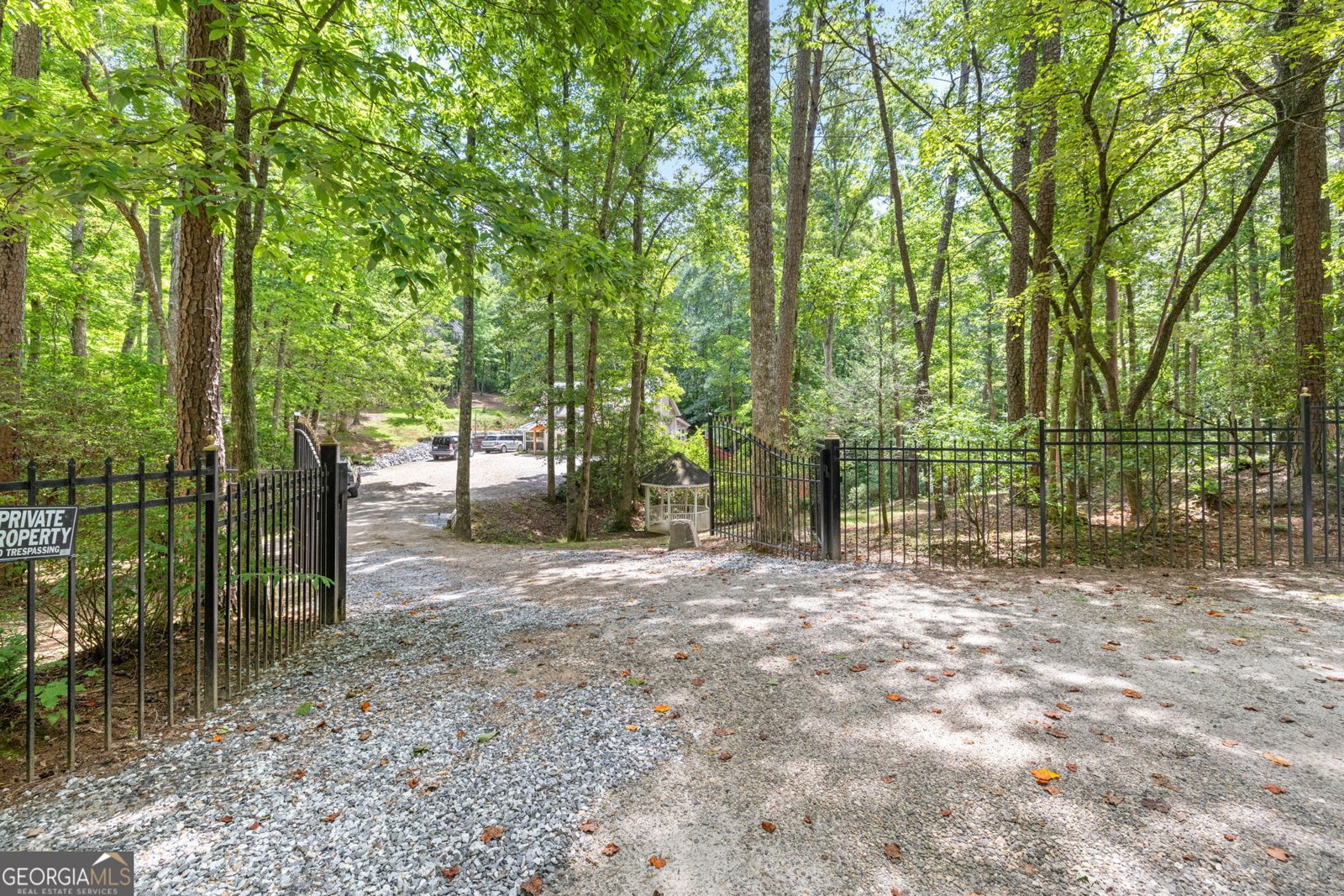 530 Quail Trail Clarkesville - 27
