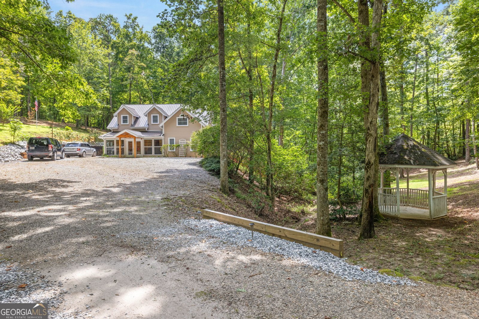 530 Quail Trail Clarkesville - 28