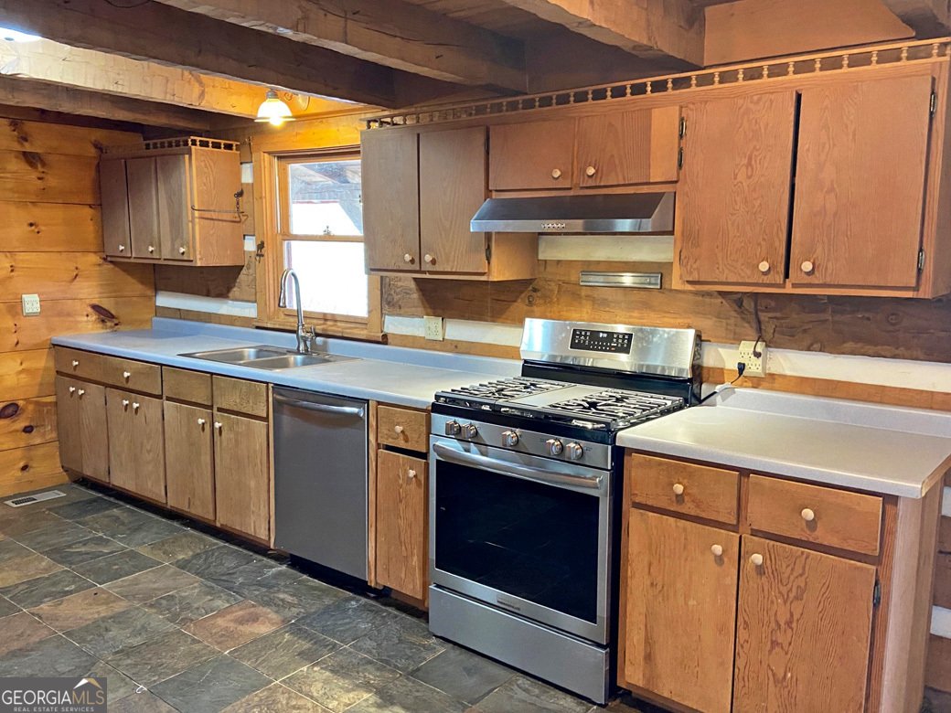 802 Pine Knot Drive Cleveland - 12
