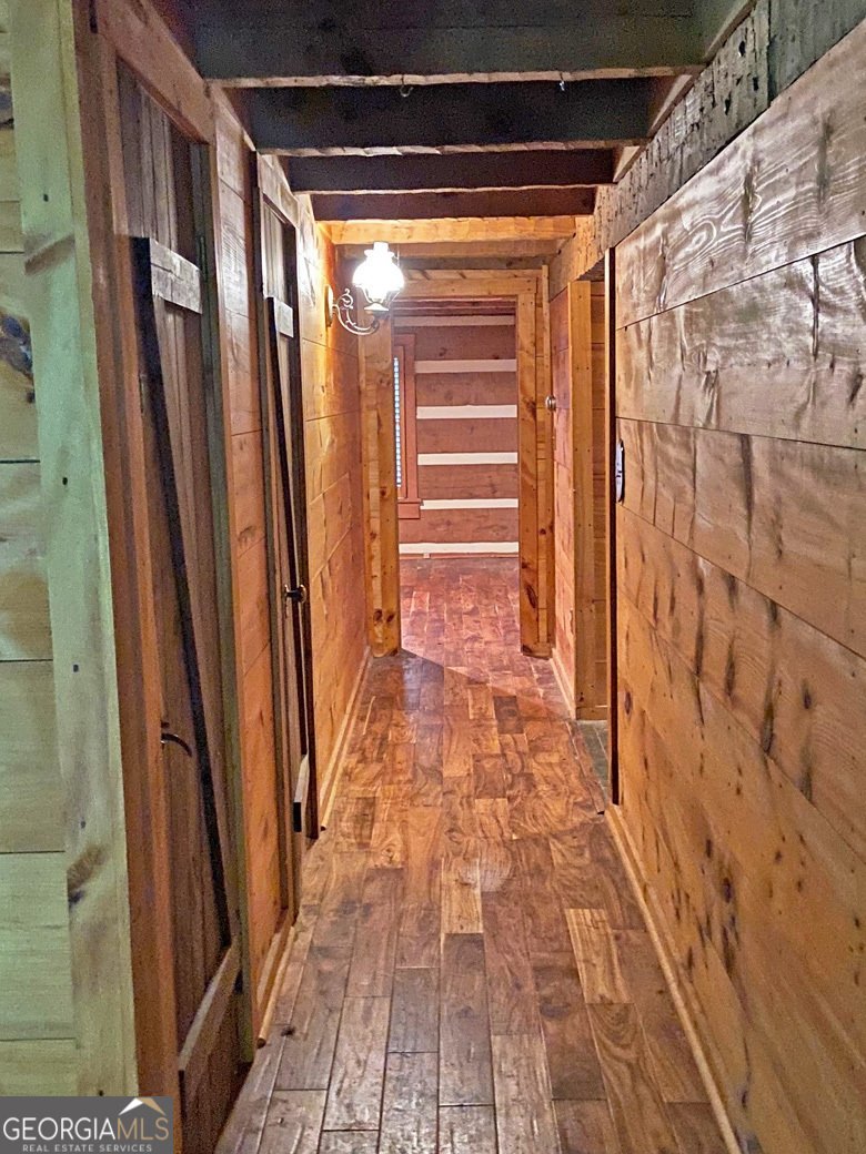 802 Pine Knot Drive Cleveland - 16