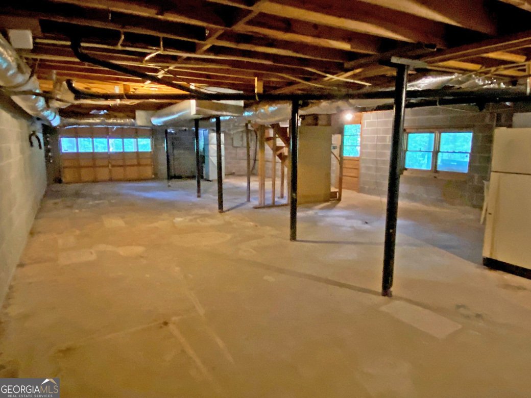 802 Pine Knot Drive Cleveland - 34