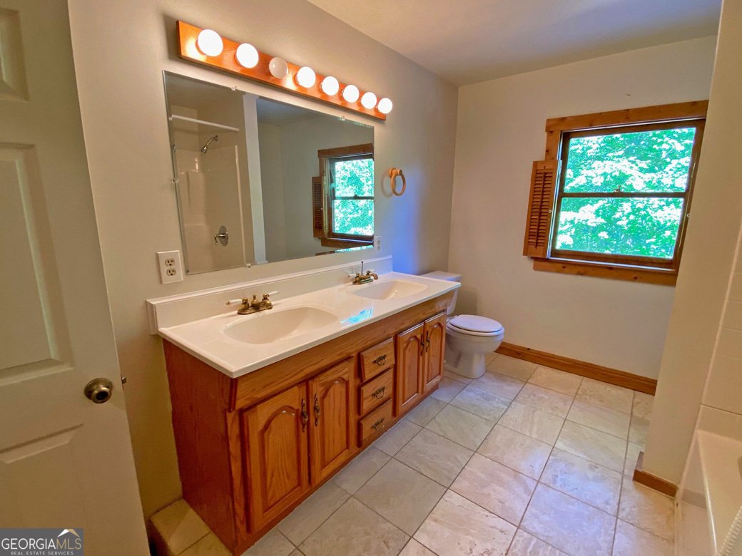 802 Pine Knot Drive Cleveland - 37