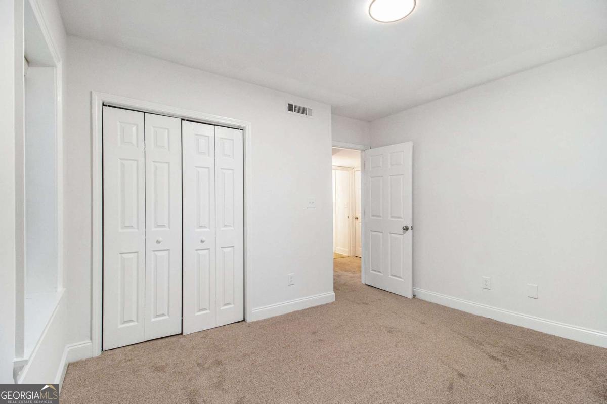 2367 Cascade Road Atlanta - 10