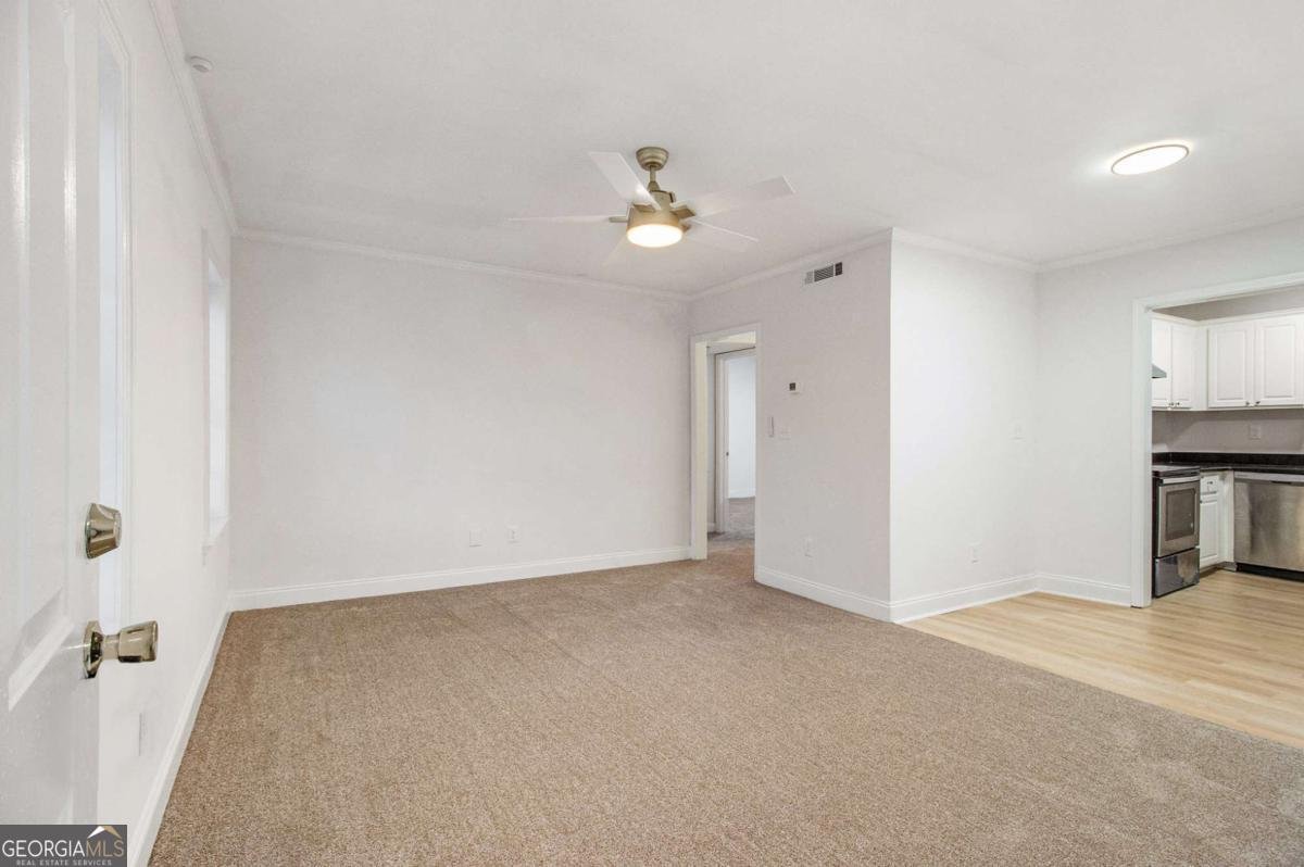 2367 Cascade Road Atlanta - 3